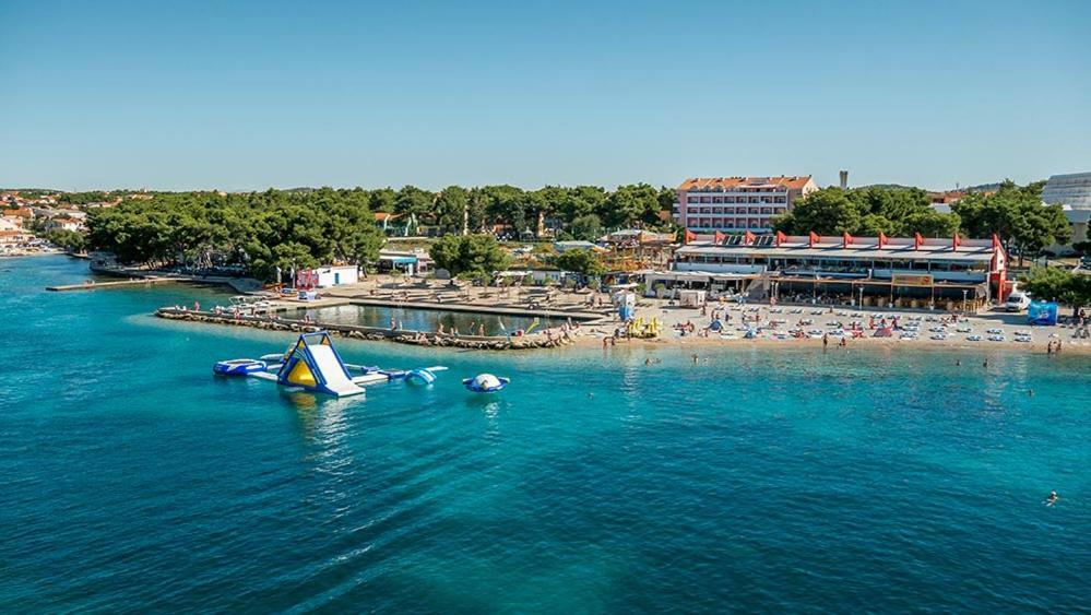 Adriasobe Hotell Vodice Exteriör bild