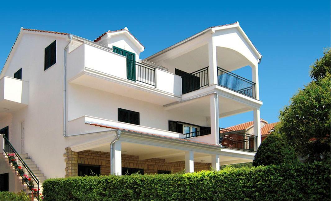 Adriasobe Hotell Vodice Exteriör bild